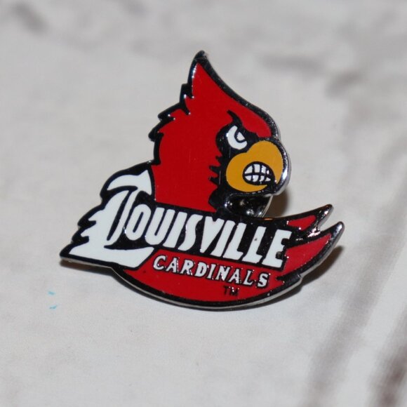 🔴 Louisville Cardinals Lapel Pin · 1" Tall · NCAA Emblem 🔴 - Picture 1 of 3